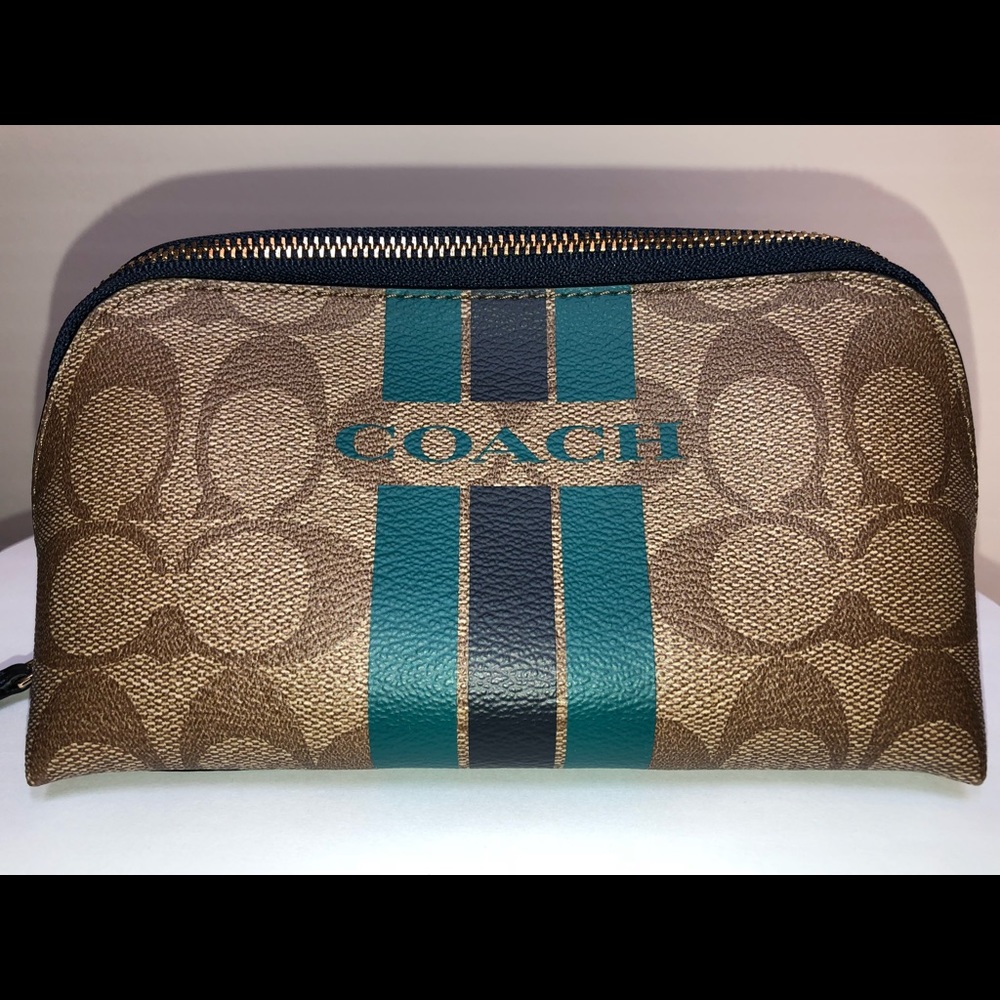 Coach Pouch - Picture 4 of 5